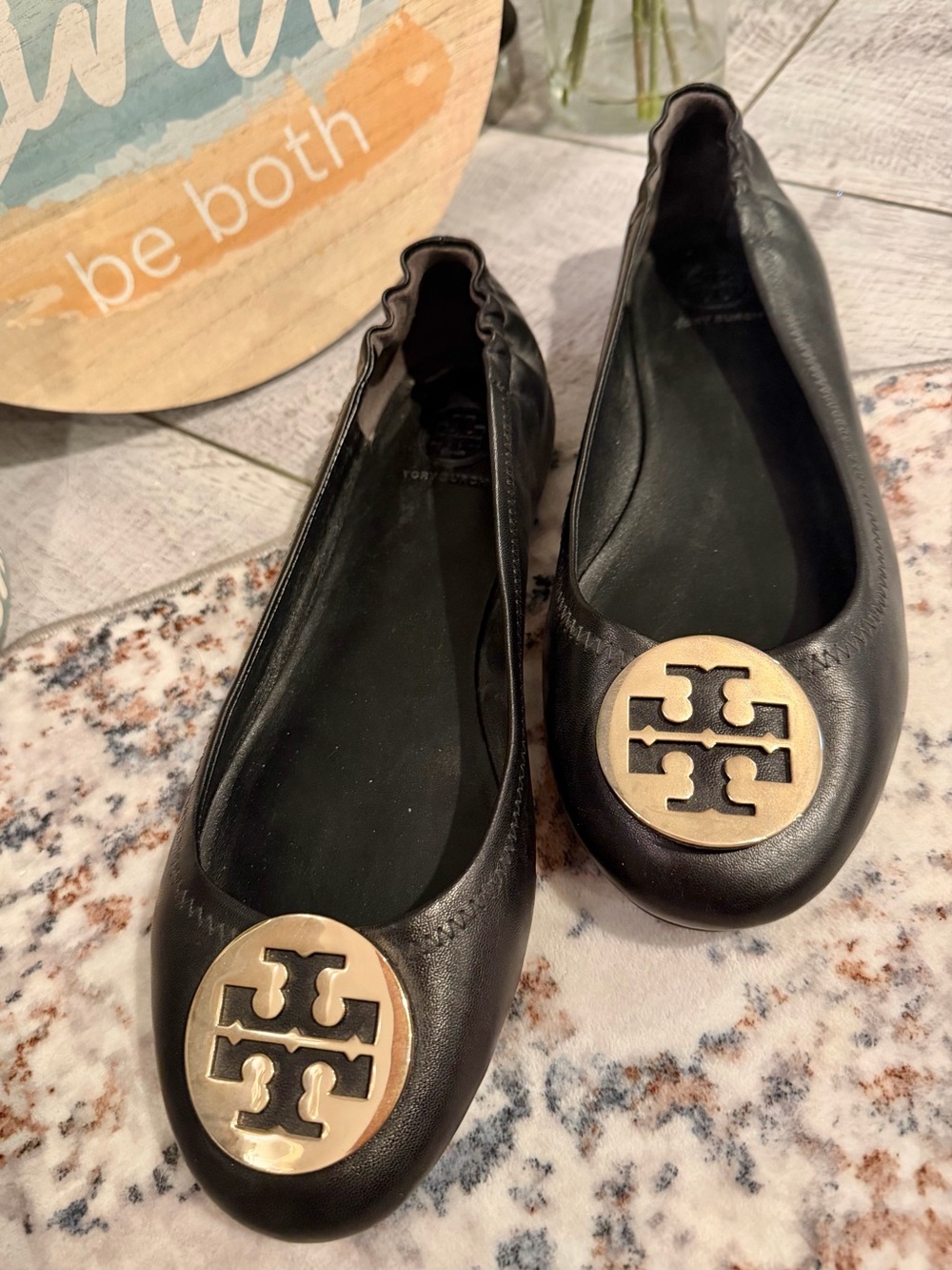 Tory Burch Black Leather Logo Ballet Flats 10 NWOT